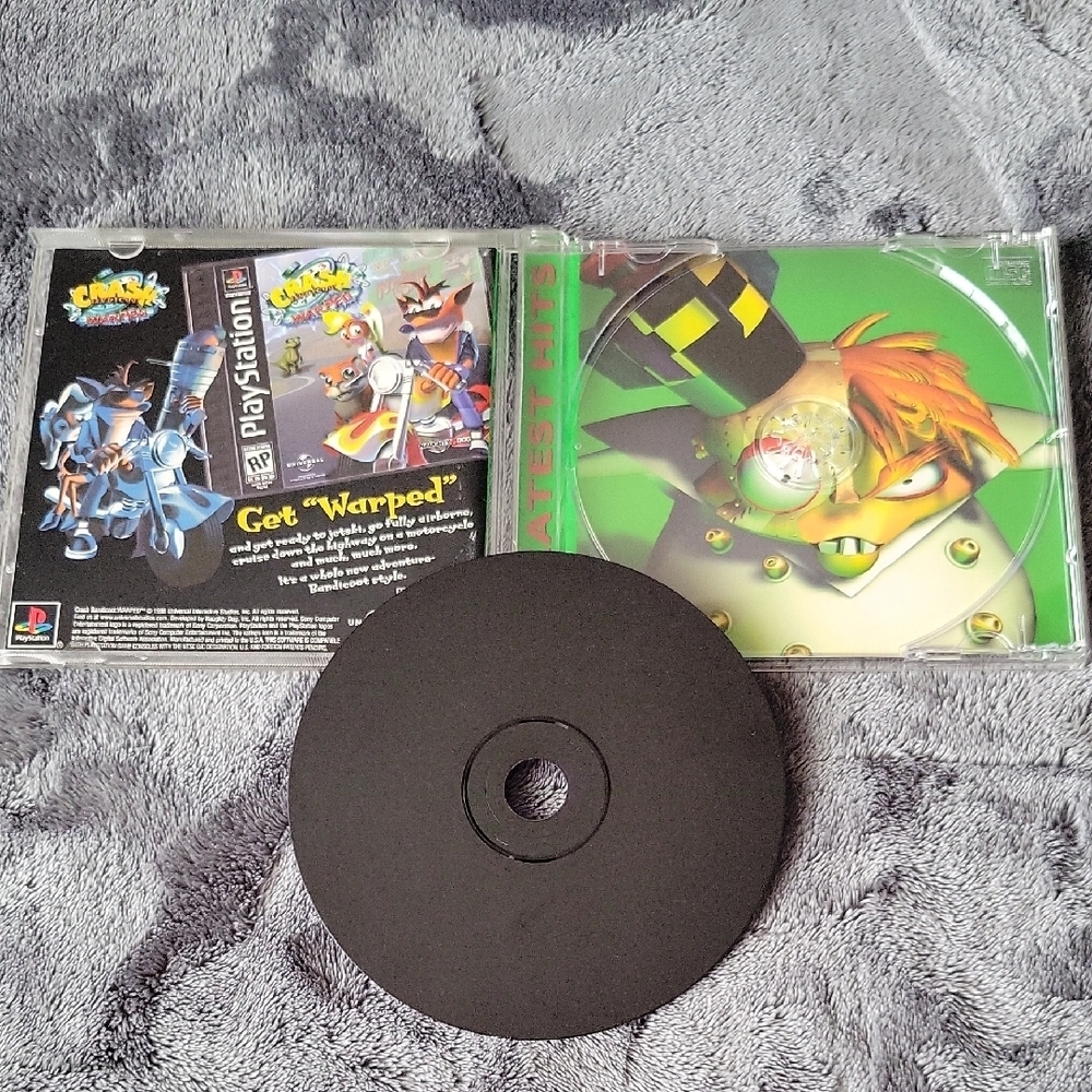 1997 Sony PlayStation Crash Bandicoot 2 - Green and Black Edition.27 - Picture 4 of 5
